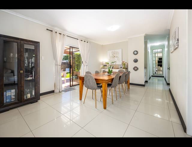 3 BEDROOM HOUSE FOR SALE IN AURORA